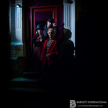 "Underneath the Lamplight" - Lili Marleen