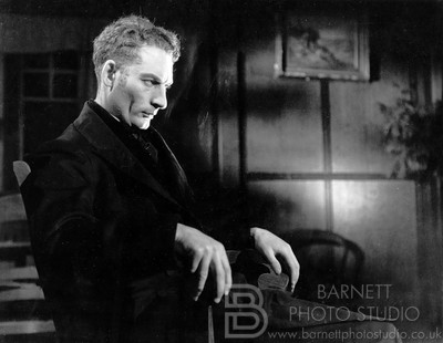 Kaye Tendeter as Lord Roderick Usher