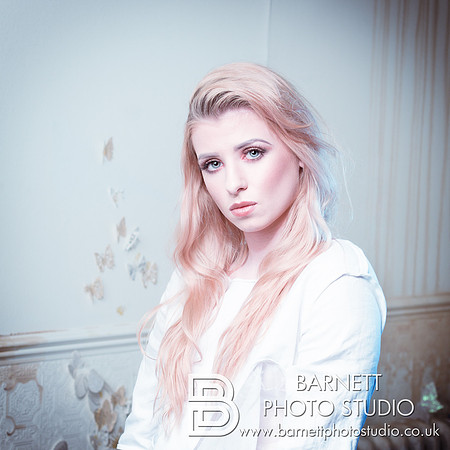 Zoe in Silver