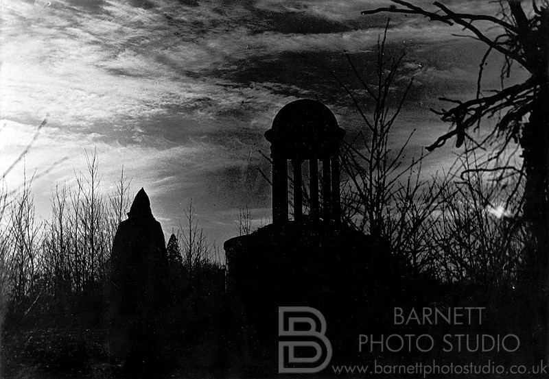 Beauport Park Hastings scene from The Fall of The House of Usher (1949)